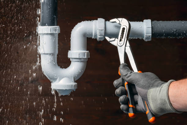 Professional Leak Detection technician working in Merrimac, MA
